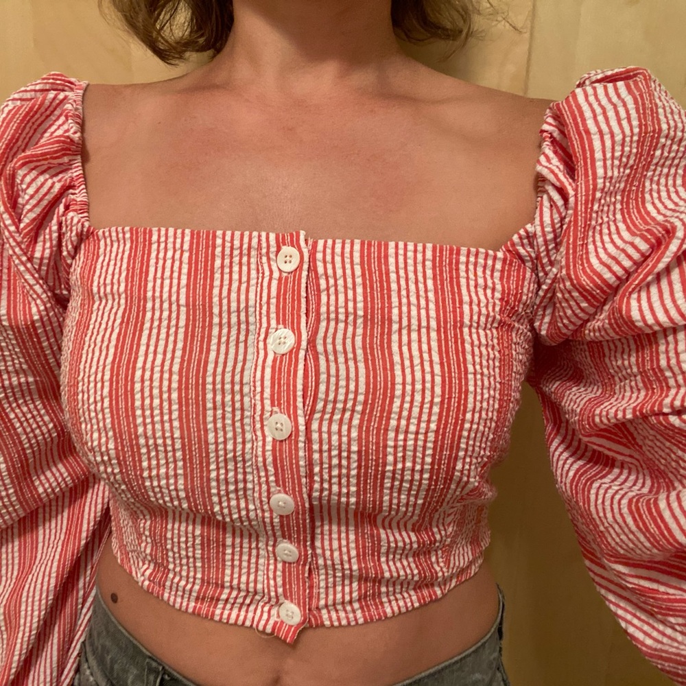 Cropped summer top
